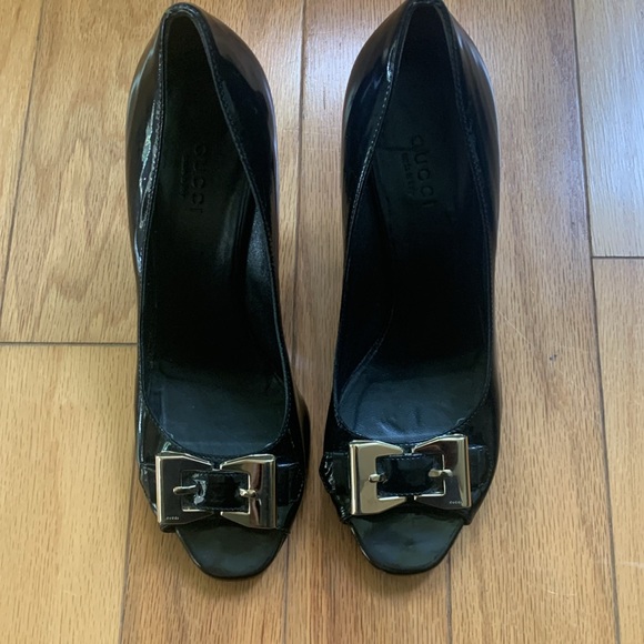 GUCCI  Open Toe Pump - Picture 1 of 15